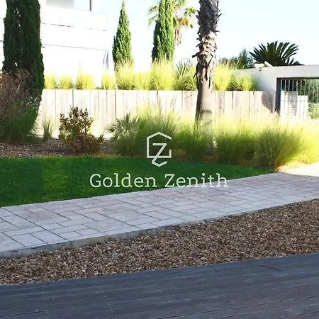 Cavalo Preto Beach By Golden Zenith Quarteira