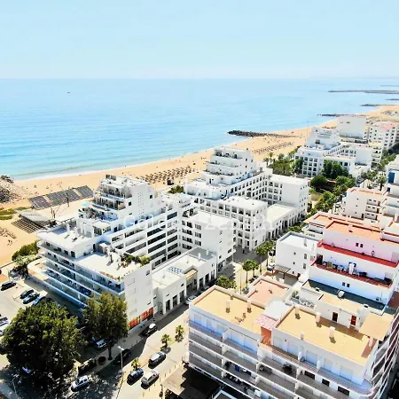 Cavalo Preto Beach By Golden Zenith Quarteira